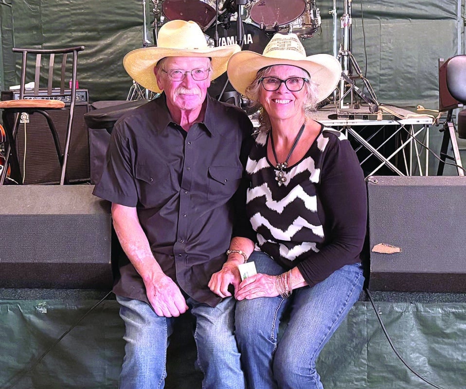 Thompsons make sweet music at Raccoon Ridge - Times Vedette